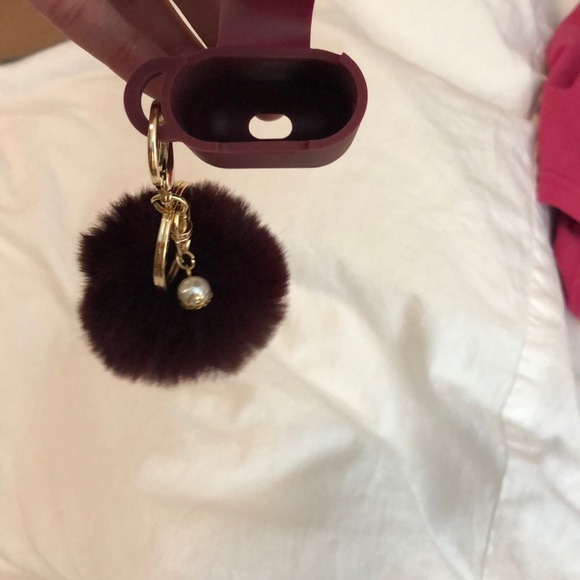 Apple AirPod case - Picture 2 of 2